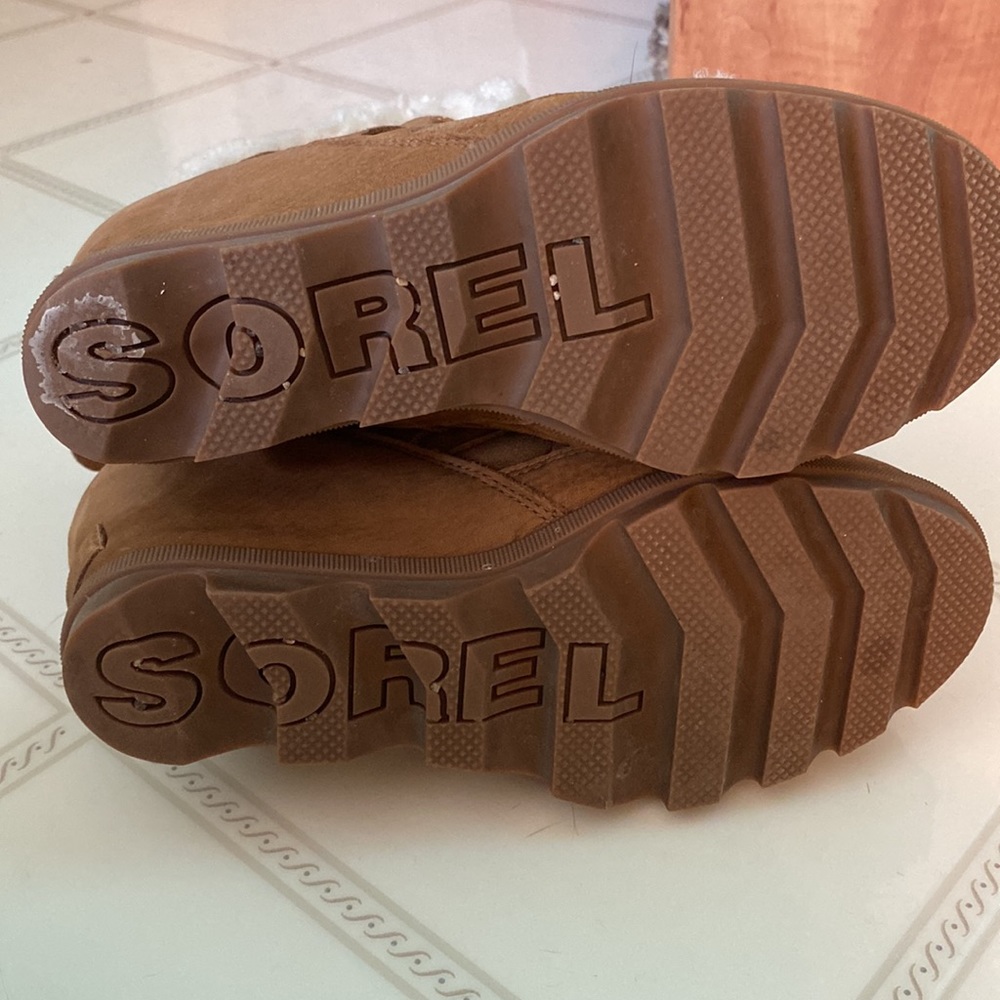 Sorel booties - Picture 4 of 5